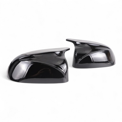 Coques rétroviseurs M Performance noir brillant BMW X7 G07 2019-2025 - vue de trois-quarts - Becquet Voiture
