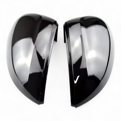 Coques Rétroviseurs Noires Brillantes VW Passat B8 2015-2020 - vue rapprochée - Becquet Voiture