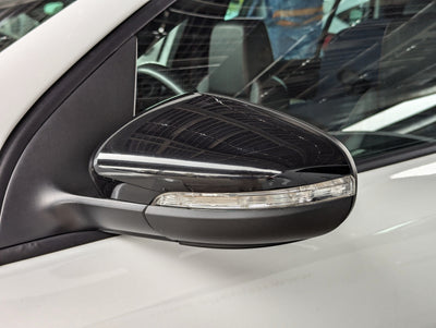 Coques rétroviseurs VW Golf 6 noir brillant - vue de trois-quarts - Becquet Voiture