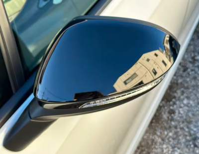 Coques rétroviseurs VW Golf 8 - en situation - Becquet Voiture