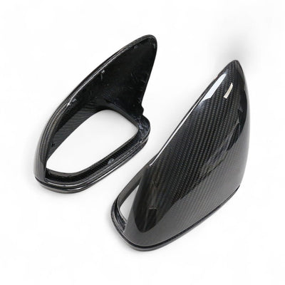 https://cdn.shopify.com/s/files/1/0565/4957/2747/files/coques_de_retroviseurs_fibre_de_carbone_porsche_911_992_718_boxster_cayman_macan3.jpg?v=1763975684