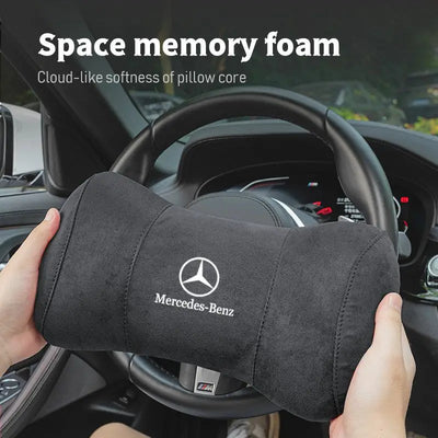 Coussin Appuie-Tête Mémoire de Forme Mercedes AMG - vue de profil - Becquet Voiture
