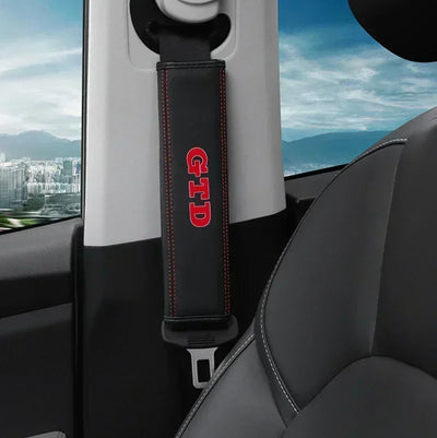Coussin Cuir Volkswagen Golf MK4 à MK8 GTD R - packshot studio - Becquet Voiture