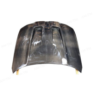 Couvercle Aération Capot Carbone BMW M3 M4 G80 G82 2021+ - vue de trois-quarts - Becquet Voiture