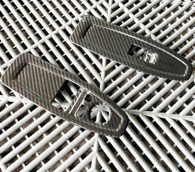 Couvercle Bouton Porte Fibre Carbone BMW F82 LCI - vue arrière - Becquet Voiture