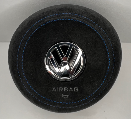 Airbag Cover VW Golf 7 Polo Tiguan Scirocco - three-quarter view - Becquet Voiture