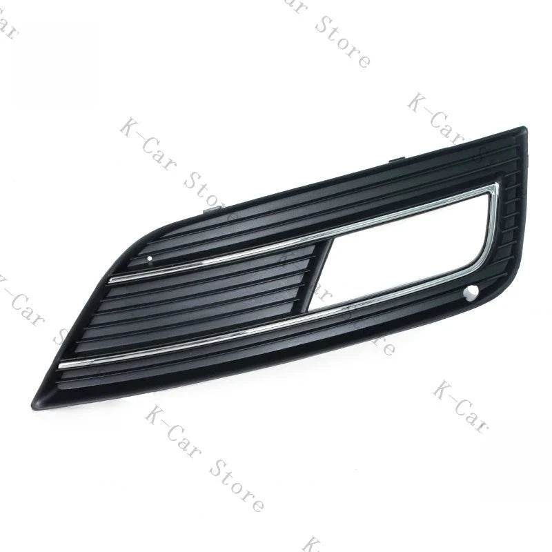 Couvercle de Calandre Avant Audi A4 B8 B9 2013-2016 - vue de trois-quarts - Becquet Voiture