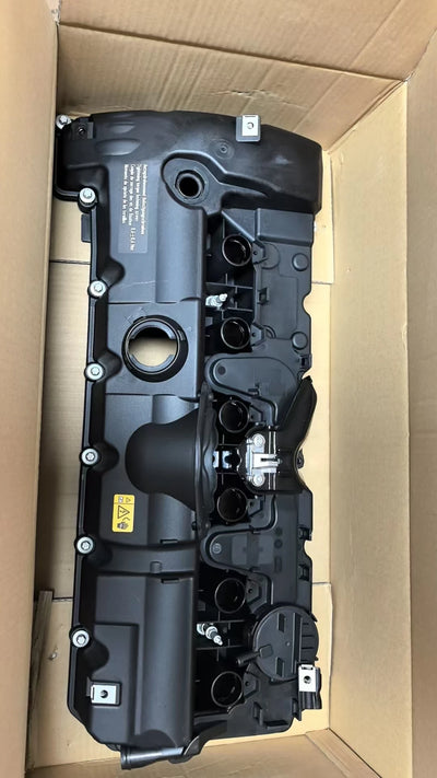Couvercle de Soupape Moteur BMW N52 E60 E90 X5 - vue de face - Becquet Voiture