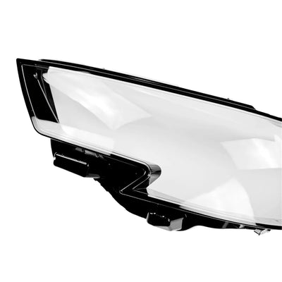 Couvercle Lentille Phare Audi A3 S3 2017-2020 - vue de trois-quarts - Becquet Voiture