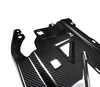 Couvercle Liquide Refroidissement Carbone BMW G80 G82 - vue de profil - Becquet Voiture