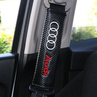 Sicherheitsgurt-Abdeckung Audi A3 A4 A6 Q5 Q7 S-Line - Dreiviertelansicht - Becquet Voiture