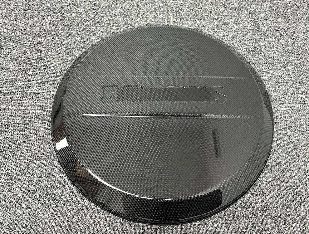 Couvre-Roue de Secours Carbone Mercedes Classe G W463A W464 2019-2024 - vue de face - Becquet Voiture