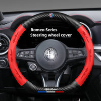 Leather Steering Wheel Cover Alfa Romeo Giulia Stelvio Giulietta - three-quarter view 3 - Becquet Voiture