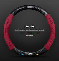 Couvre volant Audi fibre de carbone - vue de trois-quarts - Becquet Voiture