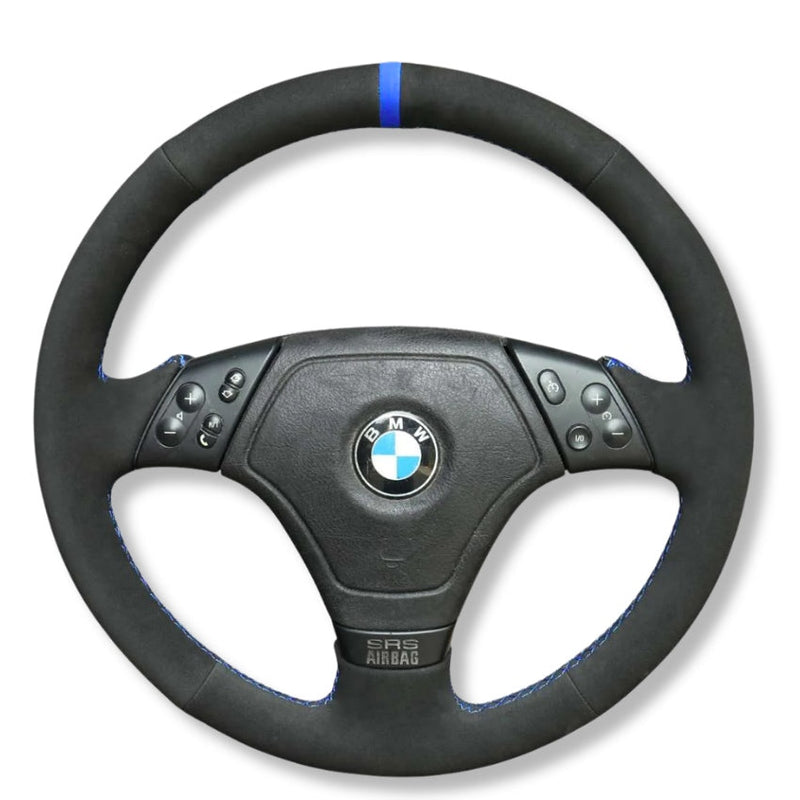 Couvre Volant BMW E36 Cuir ou Alcantara Surpiqures - packshot studio - Becquet Voiture
