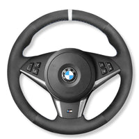 Couvre Volant BMW E60 Cuir Alcantara - packshot studio - Becquet Voiture