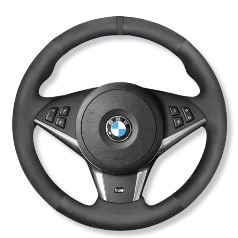 Couvre Volant BMW E60 Cuir Alcantara - vue rapprochée - Becquet Voiture