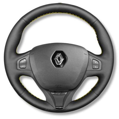 Couvre Volant Clio 4 Cuir Alcantara Surpiqûres - en situation 2 - Becquet Voiture