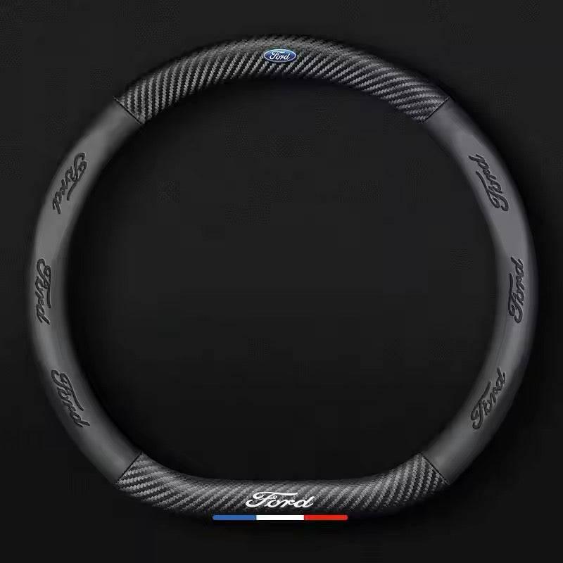 Couvre volant Ford fibre de carbone - installé sur véhicule - Becquet Voiture
