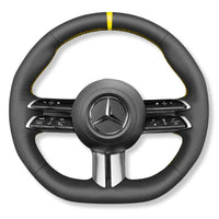 Couvre Volant Mercedes W206 Cuir Surpiqures - installé sur véhicule - Becquet Voiture