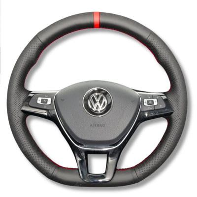 Couvre Volant VW Golf 7 Polo Tiguan Cuir - en situation - Becquet Voiture