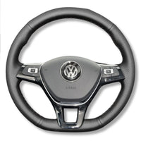 Couvre Volant VW Golf 7 Polo Tiguan Cuir - vue de trois-quarts - Becquet Voiture