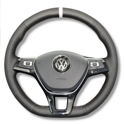 Couvre Volant VW Golf 7 Polo Tiguan Cuir - vue rapprochée - Becquet Voiture