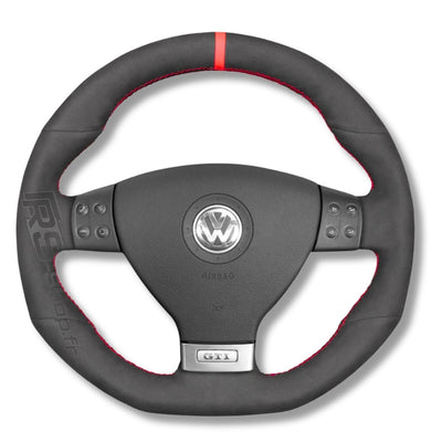 https://cdn.shopify.com/s/files/1/0727/0635/9572/files/couvre_volant_VW_golf_5_alcantara_rouge.jpg?v=1748860095