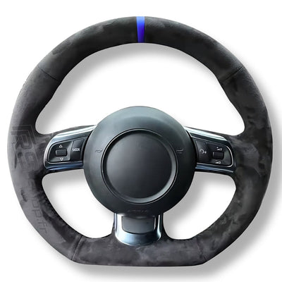 https://cdn.shopify.com/s/files/1/0727/0635/9572/files/couvre_volant_alcantara_Audi_TT_mk2_bleu.jpg?v=1748856696