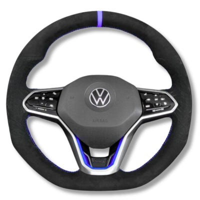 https://cdn.shopify.com/s/files/1/0727/0635/9572/files/couvre_volant_alcantara_VW_golf_8_bleu.jpg?v=1748858168