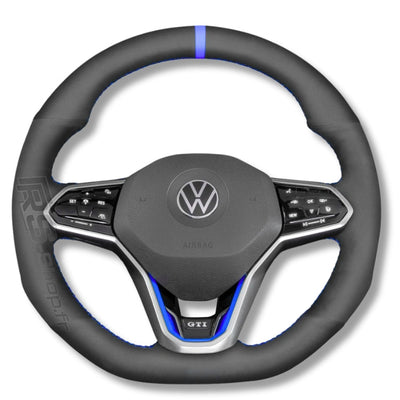 https://cdn.shopify.com/s/files/1/0727/0635/9572/files/couvre_volant_cuir_VW_golf_8_bleu.jpg?v=1748858168