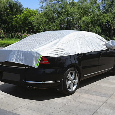 Demi-Bâche Pare-Soleil Voiture Universelle Anti-Chaleur - packshot studio - Becquet Voiture