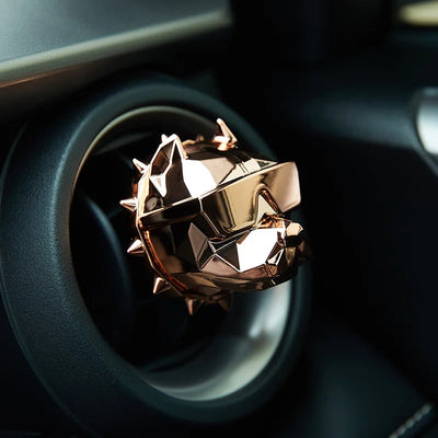 Désodorisant Voiture Clip Bouledogue Grille Aération - vue rapprochée - Becquet Voiture