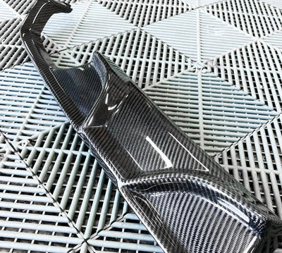 Diffuseur AK Fibre Carbone BMW F80 F82 F83 - vue arrière - Becquet Voiture