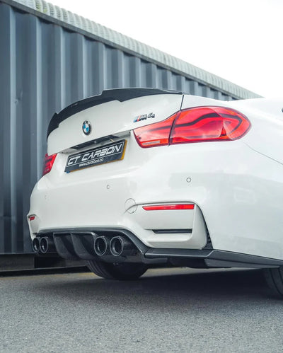 Diffuseur Arrière Fibre Carbone BMW M3 M4 F80 F82 - vue rapprochée - Becquet Voiture