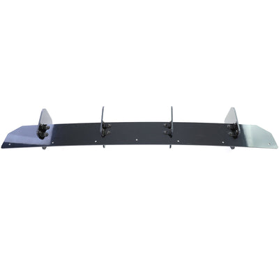 Diffuseur arrière VW Golf 8 noir brillant - détail du montage - Becquet Voiture
