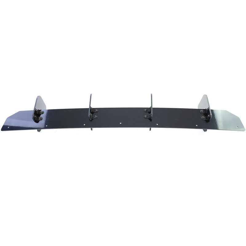 Heckdiffusor VW Golf 8 glänzend schwarz - Montagedetail - Becquet Voiture