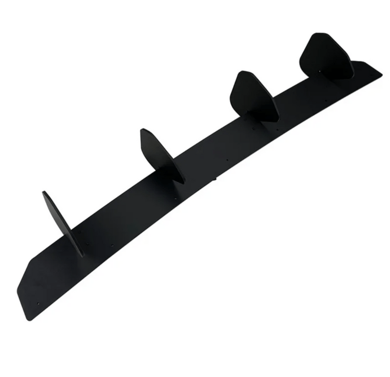 Heckdiffusor VW Golf 8 glänzend schwarz - Vorderansicht - Becquet Voiture