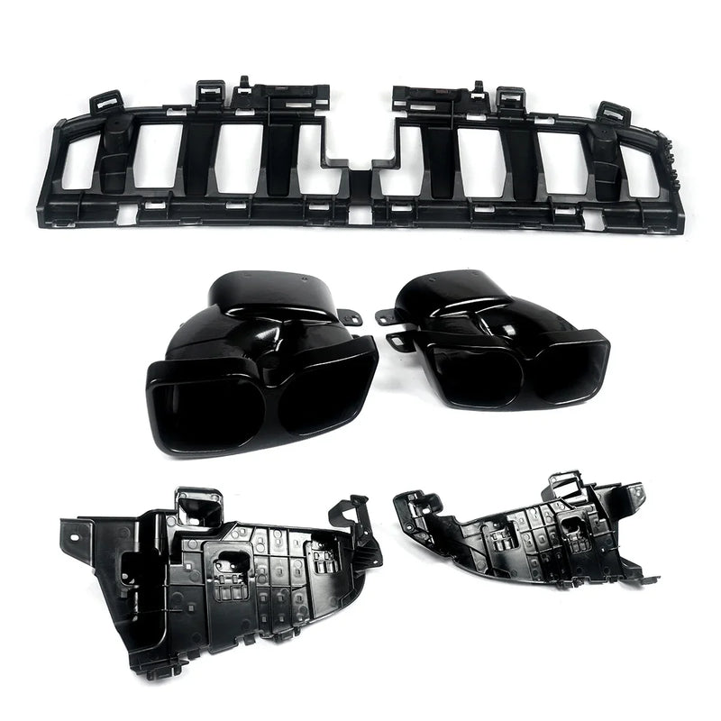 Diffuseur Carbone et Embouts Noirs Mercedes C205 Coupé - vue de trois-quarts - Becquet Voiture