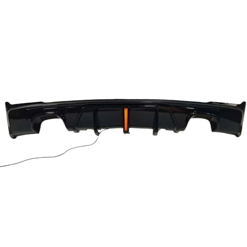 Diffuseur de Pare-Chocs Arrière BMW Série 2 F22 F23 M Sport 2013-2020 - détail du montage - Becquet Voiture