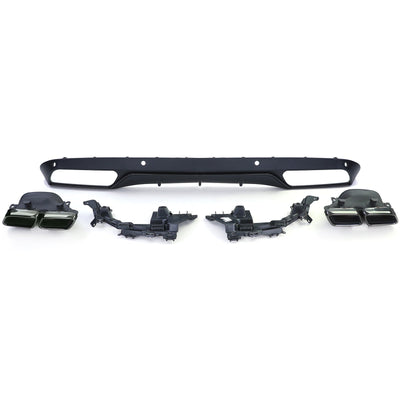 Diffuseur Et Sorties Échappement Look 63 AMG Mercedes Classe C - en situation - Becquet Voiture