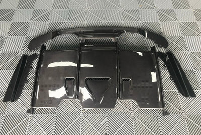 Diffuseur PSM Carbone BMW F80 F82 F83 - vue de face - Becquet Voiture
