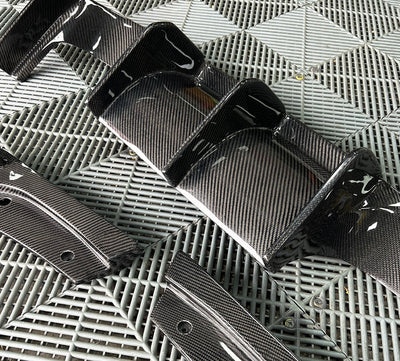 Diffuseur Style V Fibre Carbone BMW F80 F82 F83 - vue arrière - Becquet Voiture