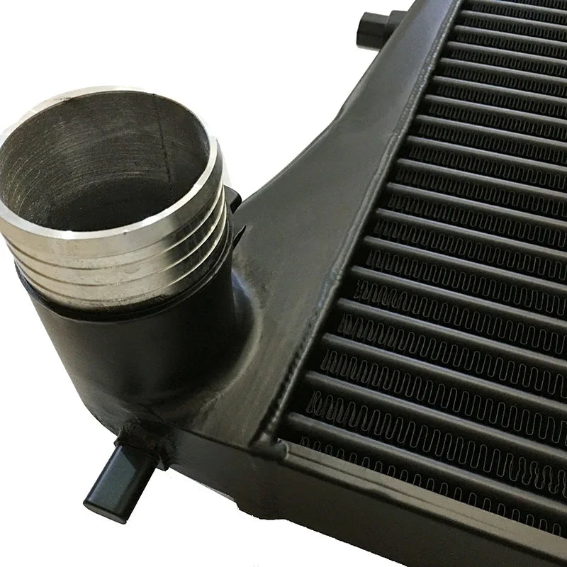 Intercooler 2.0 TFSI Golf 7 8 GTI Audi - studio packshot - Becquet Voiture