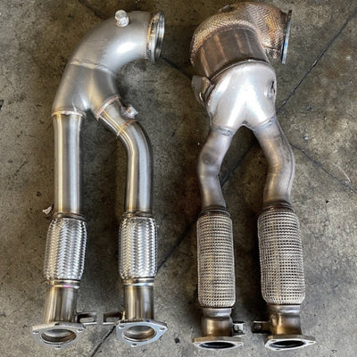 Echappement Downpipe Audi RS3 Inox Decata - vue de profil - Becquet Voiture