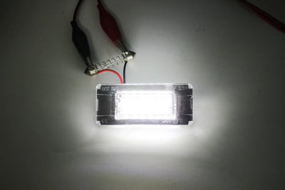 Éclairage de Plaque LED Mini Cooper R50-R59 Sans Erreur - packshot studio - Becquet Voiture