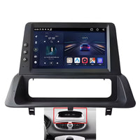 Ecran Autoradio Carplay Renault Clio 3 2GB 32GB - détail du montage - Becquet Voiture