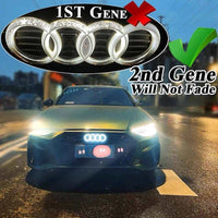 Beleuchtetes Audi A3 LED-Emblem Kühlergrill 2003–2024 Schwarz Silber - Seitenansicht - Becquet Voiture