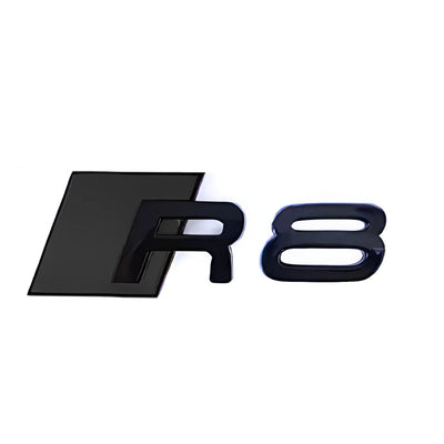 Emblème Badge Audi R8 Arrière Noir Chrome - vue de trois-quarts - Becquet Voiture