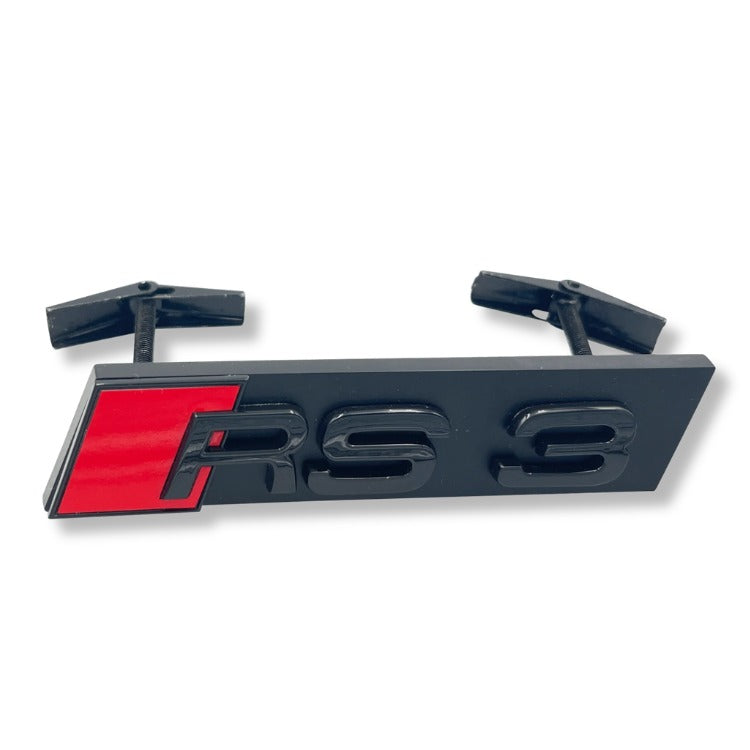 Emblème Badge Audi RS3 RS4 RS5 RS6 RS7 RSQ3 RSQ8 TTRS - installé sur véhicule 4 - Becquet Voiture